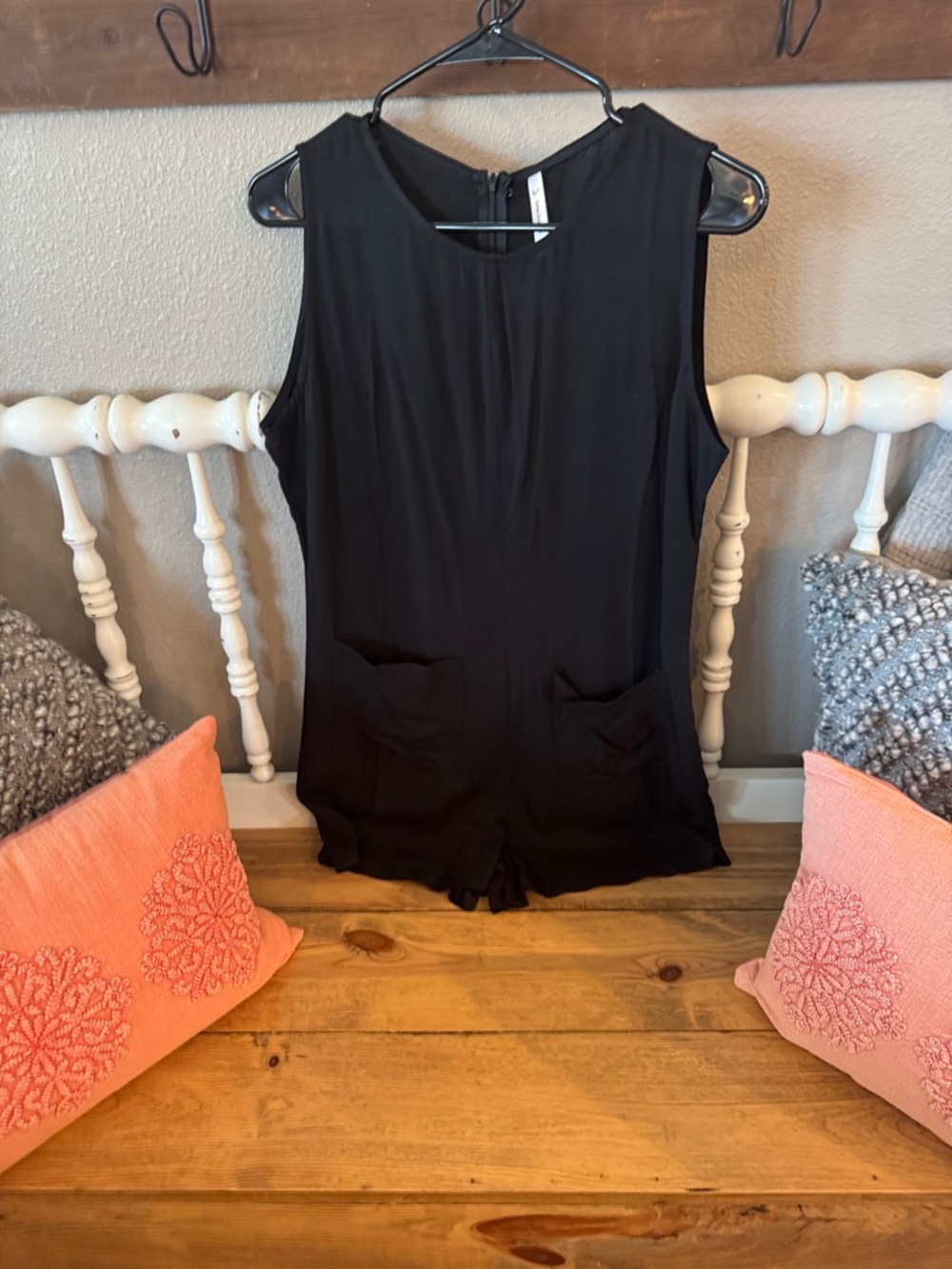 Beachsissi Sleeveless Black Romper with Front Pockets